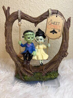 Sweet Street Frankenstein Bride Swing Halloween Figurine Statue NWT